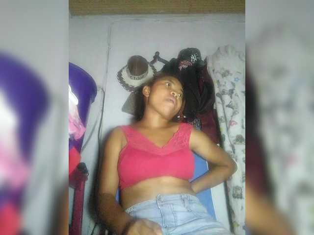 Nathykis live cam on BongaCams