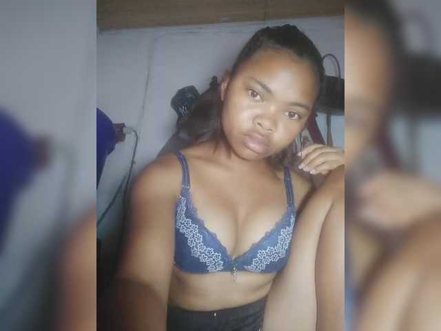 Nathykis live cam on BongaCams