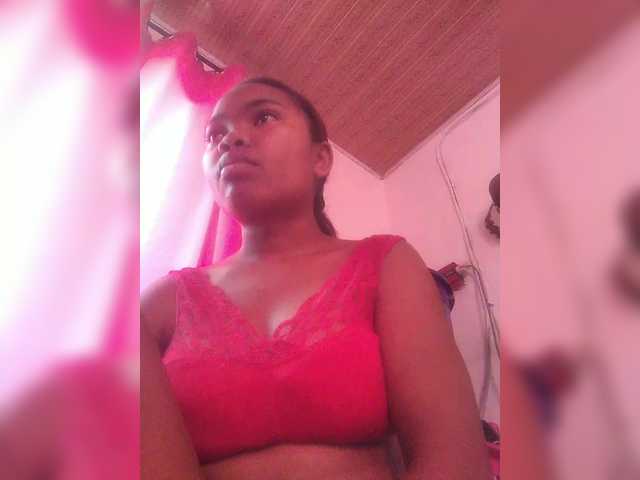 Nathykis live cam on BongaCams