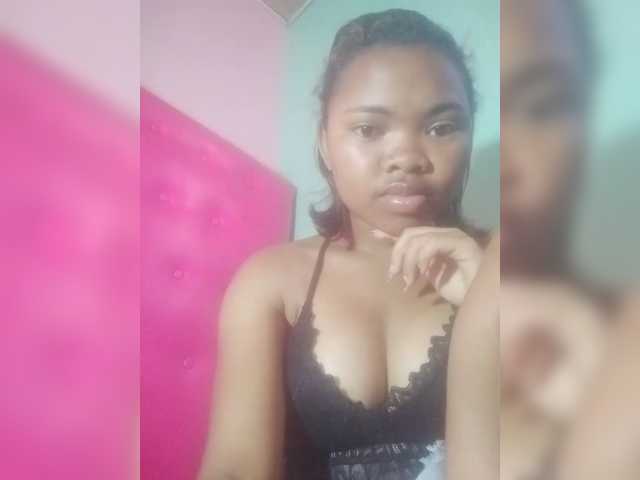 Nathykis live cam on BongaCams