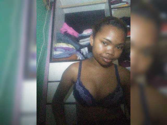Nathykis live cam on BongaCams