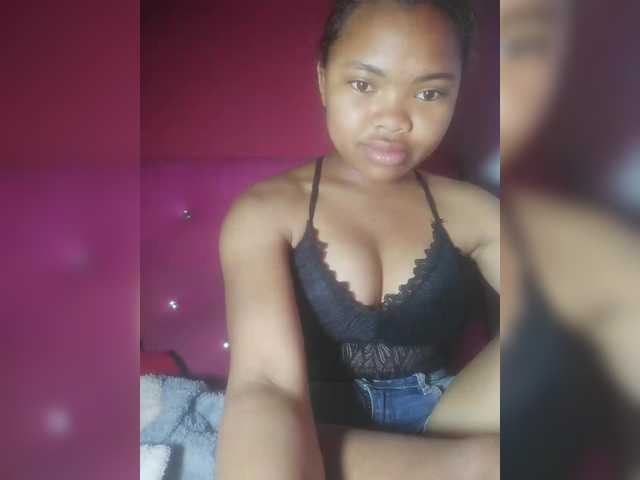Nathykis live cam on BongaCams
