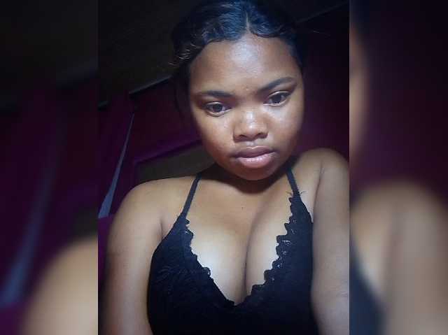 Nathykis live cam on BongaCams