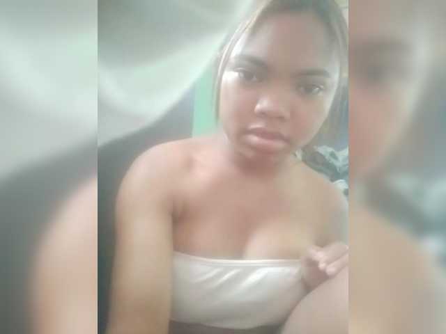 Nathykis live cam preview