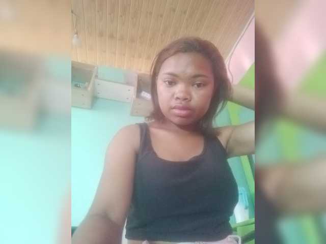 Nathykis live cam preview