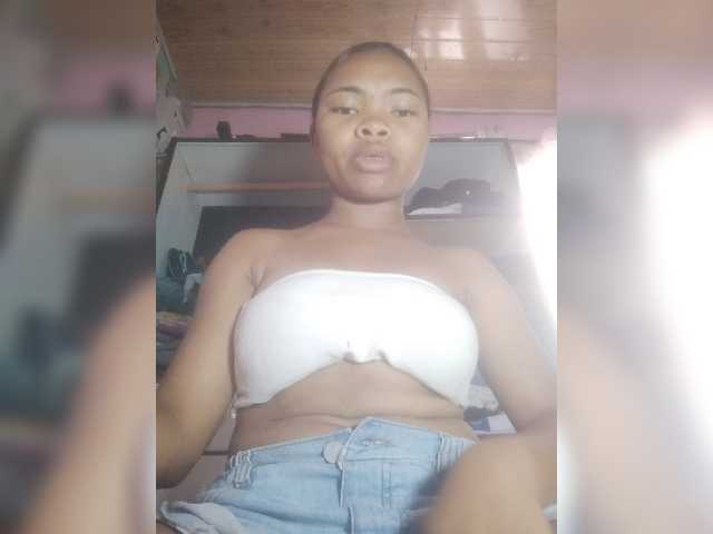 Nathykis live cam on BongaCams