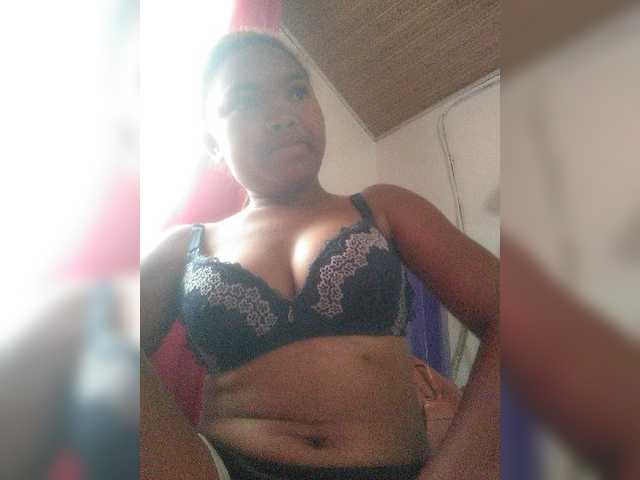 Nathykis live cam on BongaCams