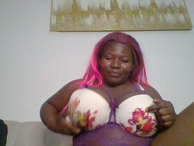 Candyboob live cam preview