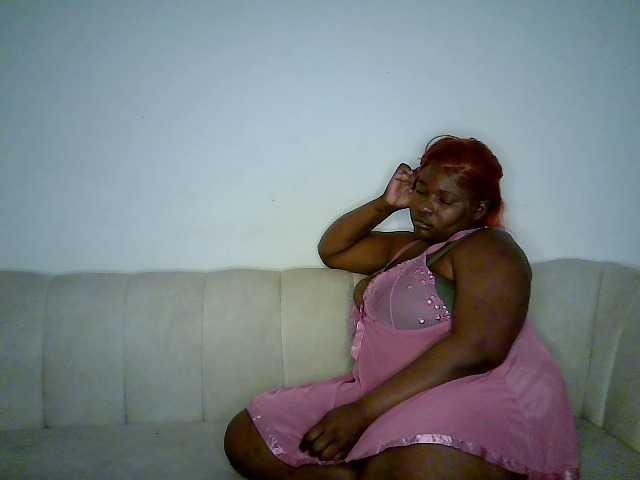 Candyboob — live female cam