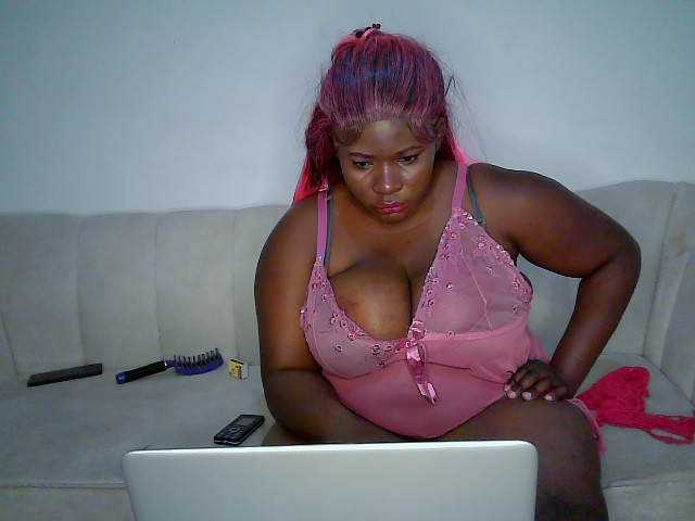 Candyboob live cam on BongaCams