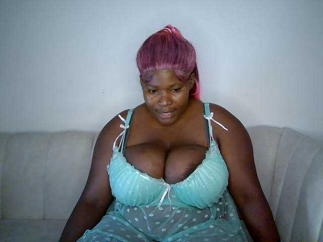 Candyboob live cam preview