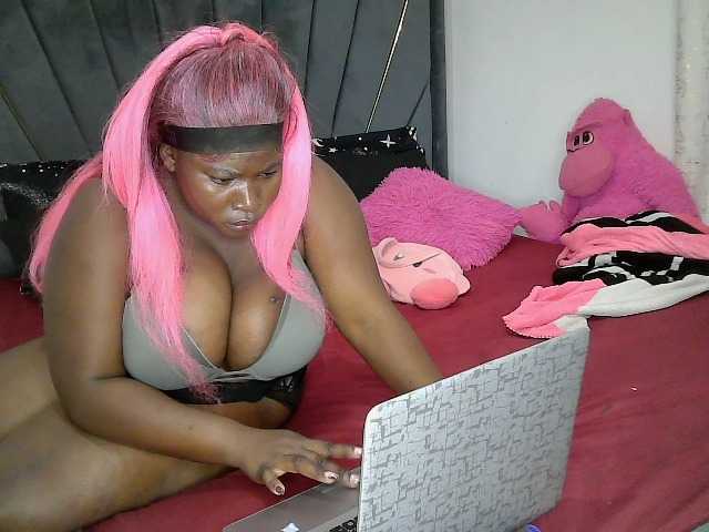 Candyboob, live now on BongaCams