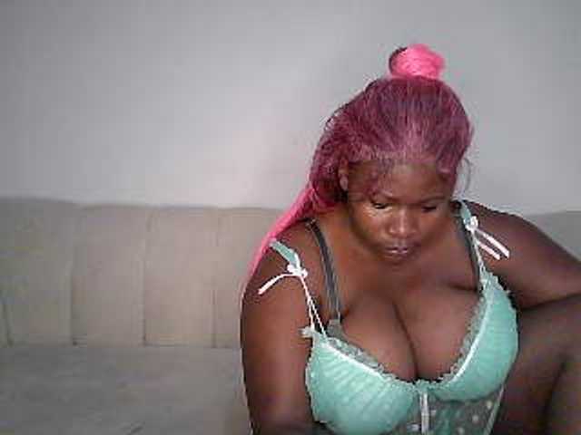 Candyboob live cam on BongaCams