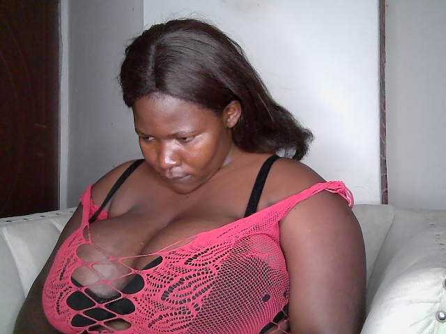 Candyboob live cam on BongaCams