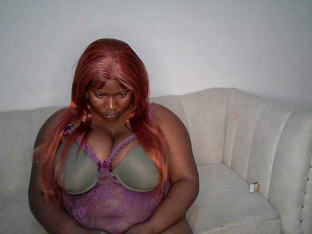 Candyboob live cam on BongaCams