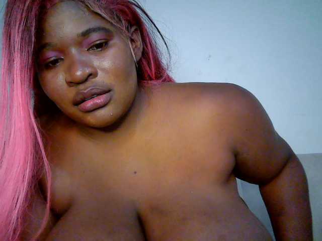 Candyboob live cam on BongaCams