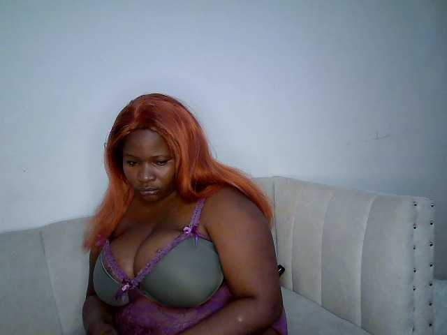 Candyboob live cam on BongaCams