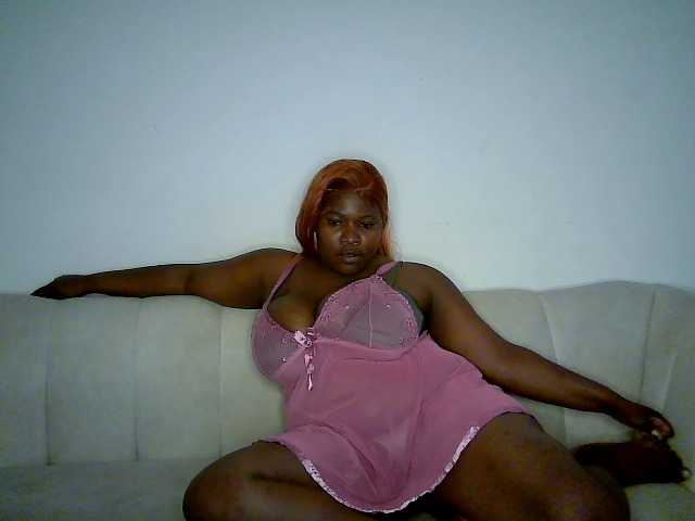 Candyboob — live female cam