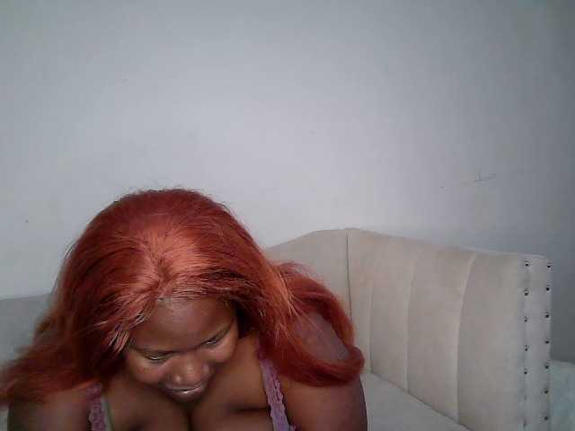 Candyboob live cam preview