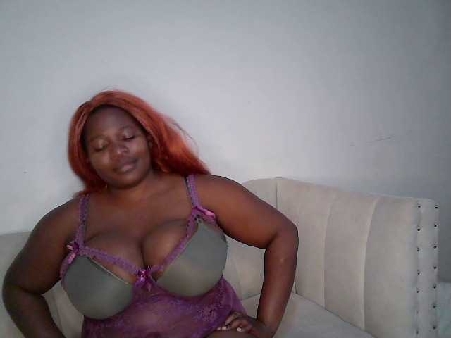 Candyboob live cam preview