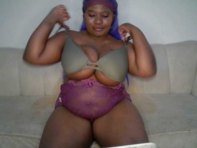 Candyboob live cam on BongaCams