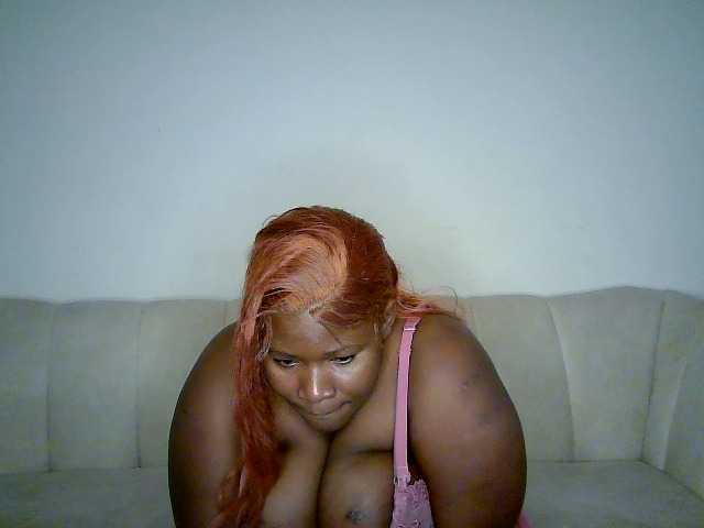 Candyboob — live female cam
