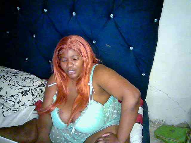 Candyboob webcam