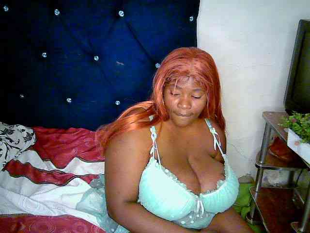 Candyboob webcam