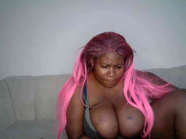Candyboob webcam
