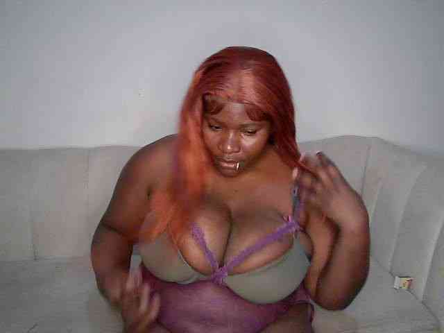 Candyboob webcam