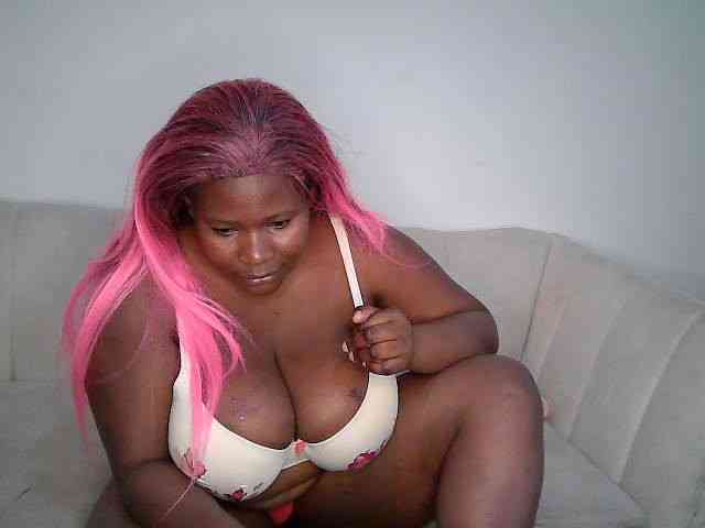 Candyboob webcam