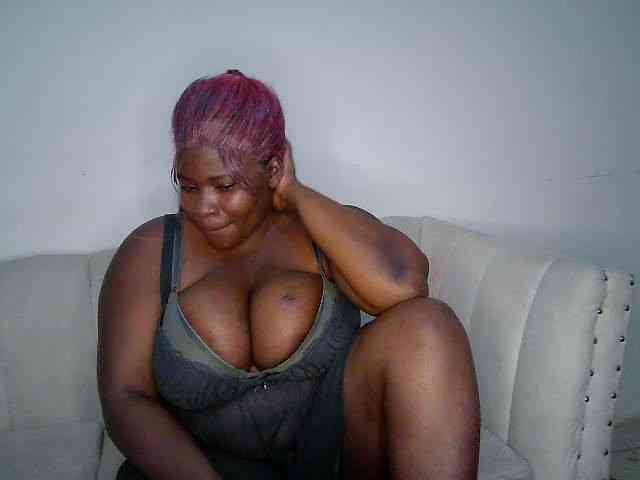 Candyboob webcam