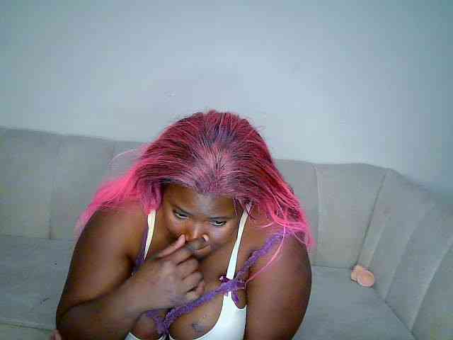 Candyboob webcam