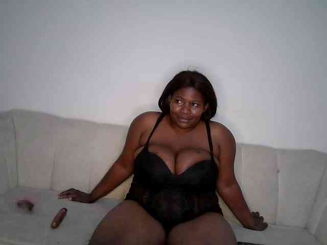 Candyboob webcam