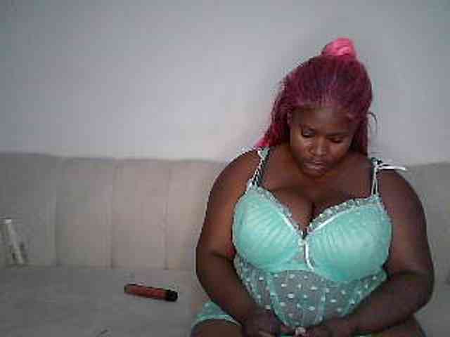 Candyboob webcam