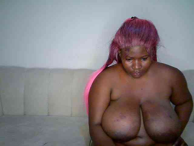Candyboob webcam
