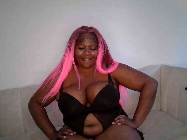 Candyboob webcam