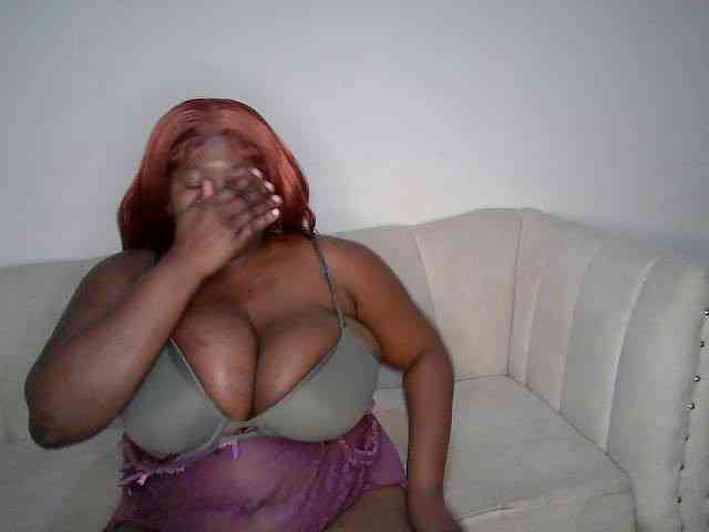 Candyboob webcam