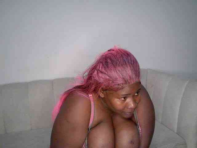 Candyboob webcam