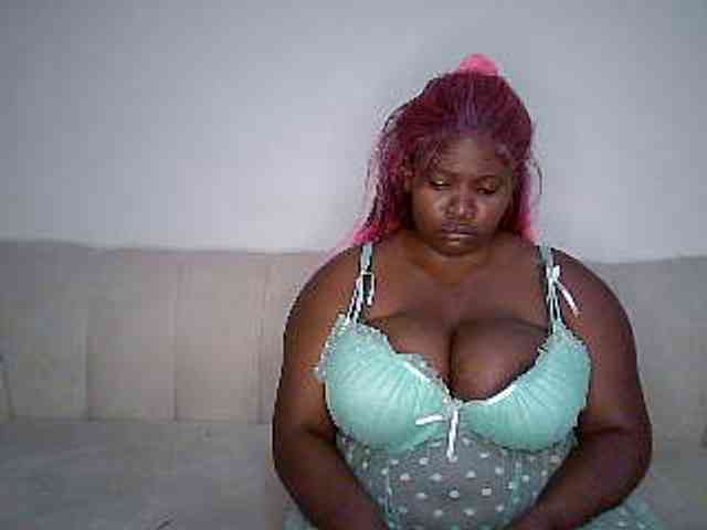 Candyboob webcam
