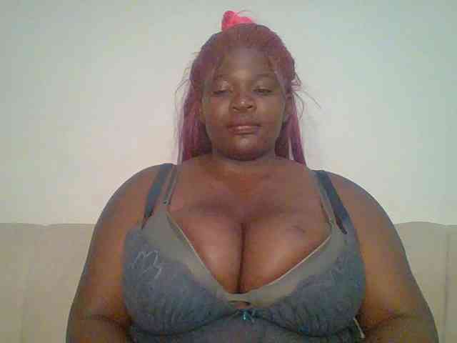 Candyboob webcam