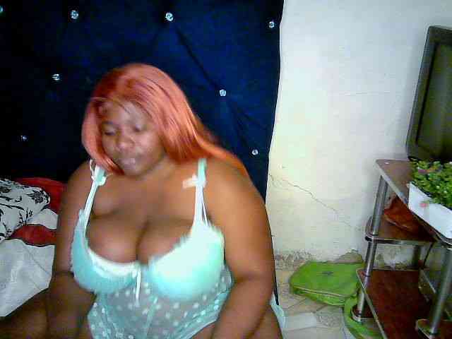 Candyboob webcam