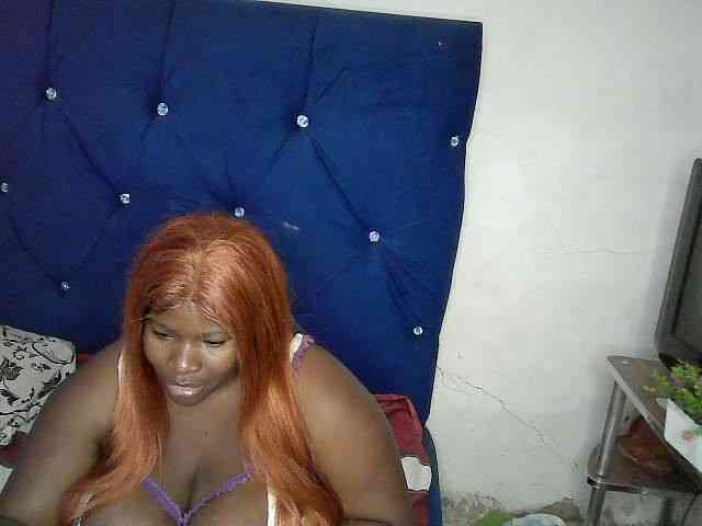 Candyboob webcam