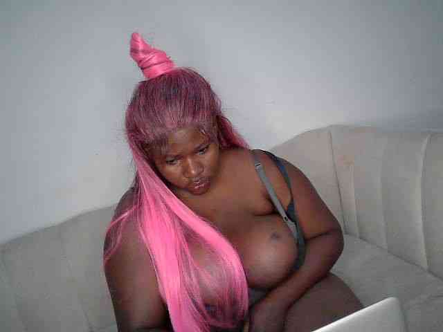 Candyboob webcam