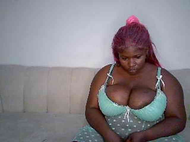 Candyboob webcam