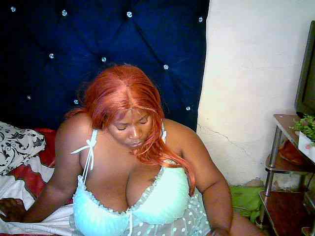 Candyboob webcam