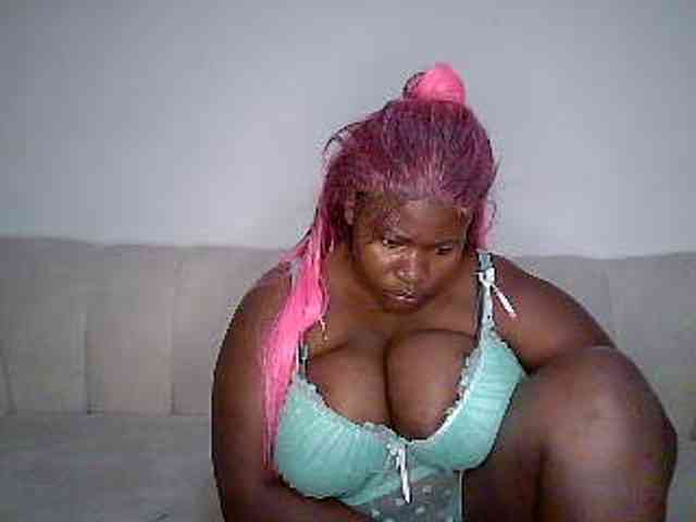 Candyboob webcam