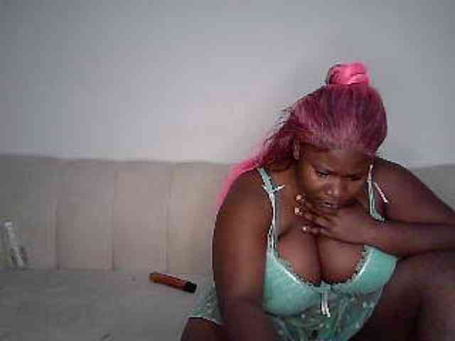 Candyboob webcam