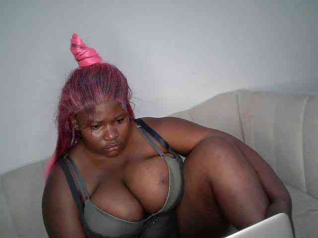 Candyboob webcam