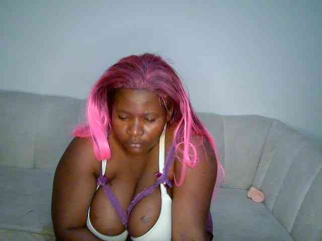 Candyboob webcam